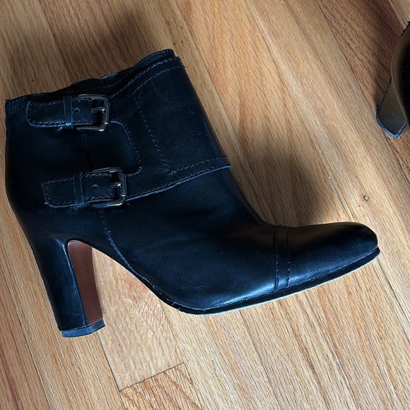 Black cropped boots, Sam Edleman 8, soft leather, barely worn, nice heel - Picture 4 of 6